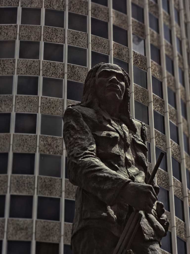 Dedan Kimathi statue