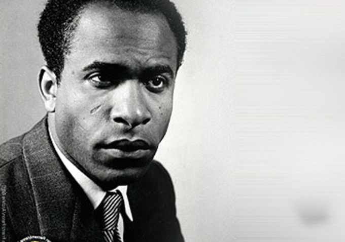 Mbembe-Frantz-Fanon